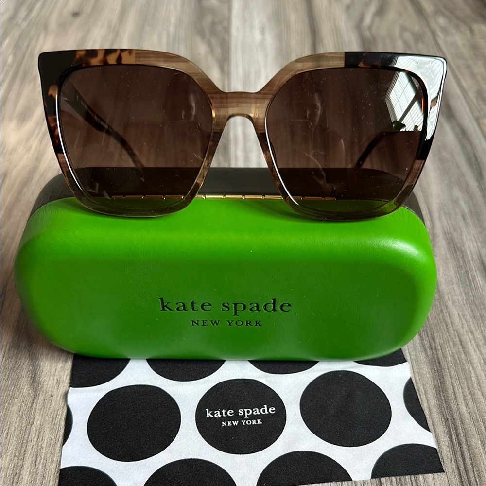 Kate Spade ♠️ Tortoise Shell Sunglasses